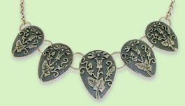 Als 5 teiliges Collier Tropfen oben in Sterlingsilber Als 5 teiliges Collier Tropfen oben in Sterlingsilber